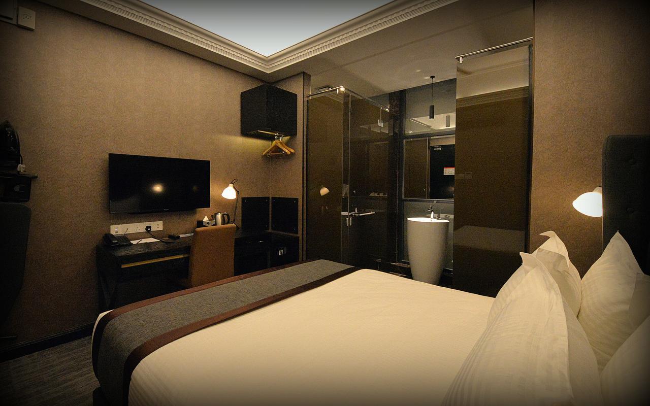 1969 Business Bandar Botani, Hotel 3*
